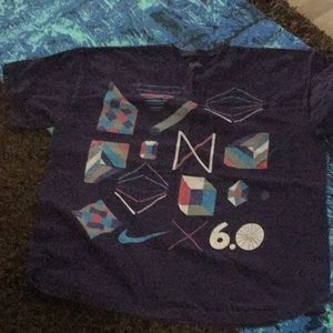 Nike t shirt